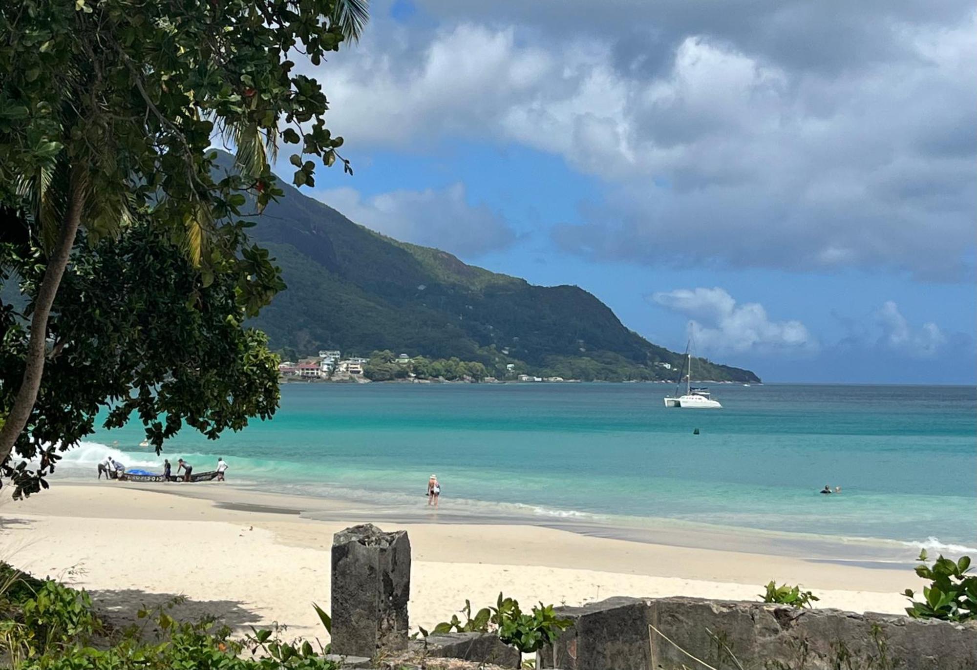 Panorama Guesthouse Apartments Beau Vallon Beach Kültér fotó