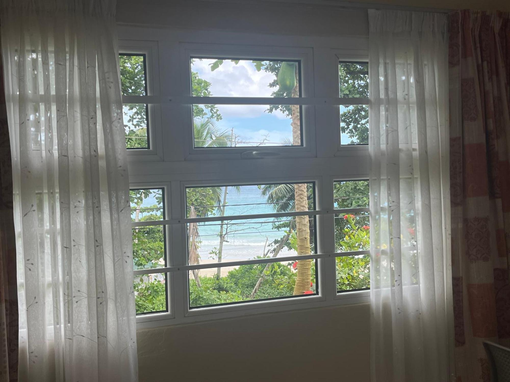 Panorama Guesthouse Apartments Beau Vallon Beach Kültér fotó