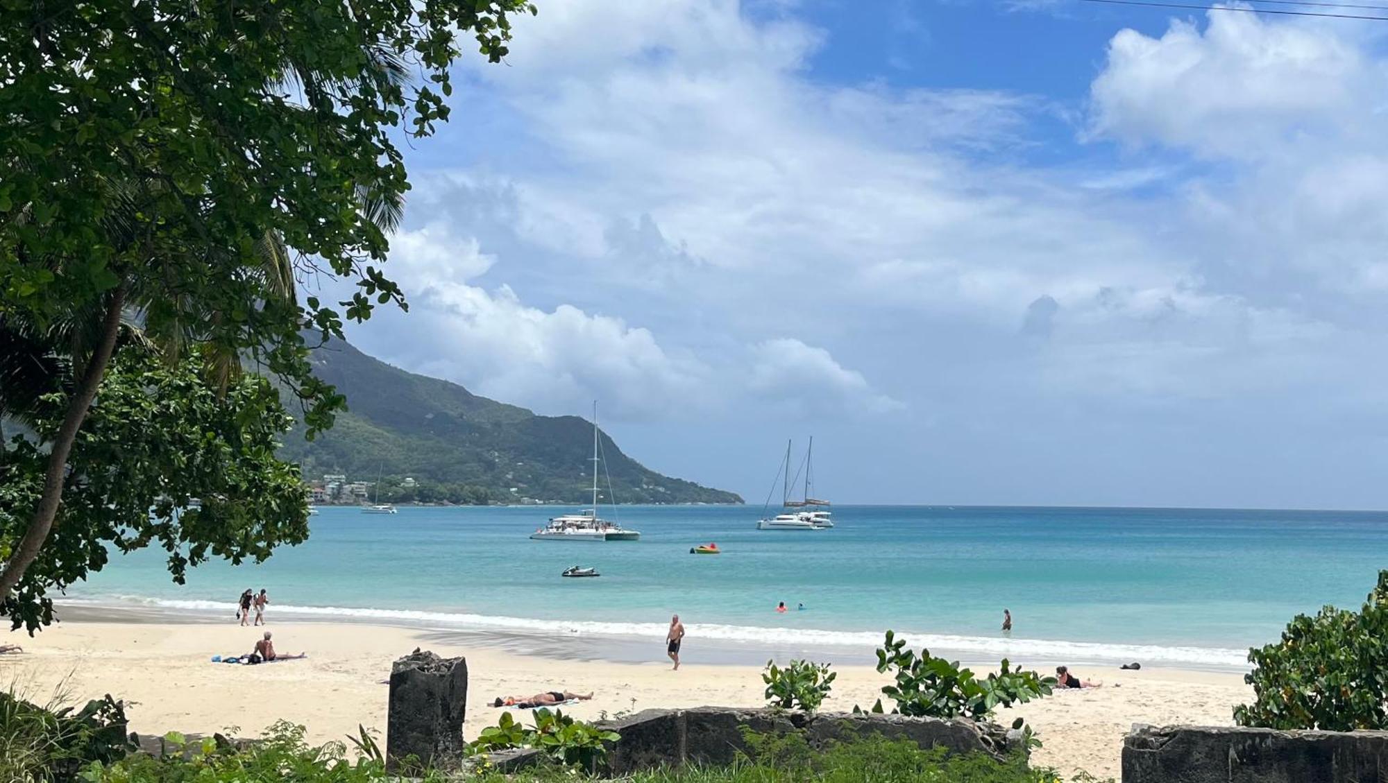 Panorama Guesthouse Apartments Beau Vallon Beach Kültér fotó